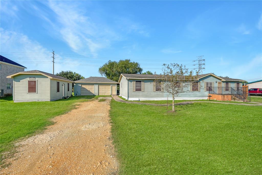 15926 Millers Landing Lane  Houston TX 77049 photo