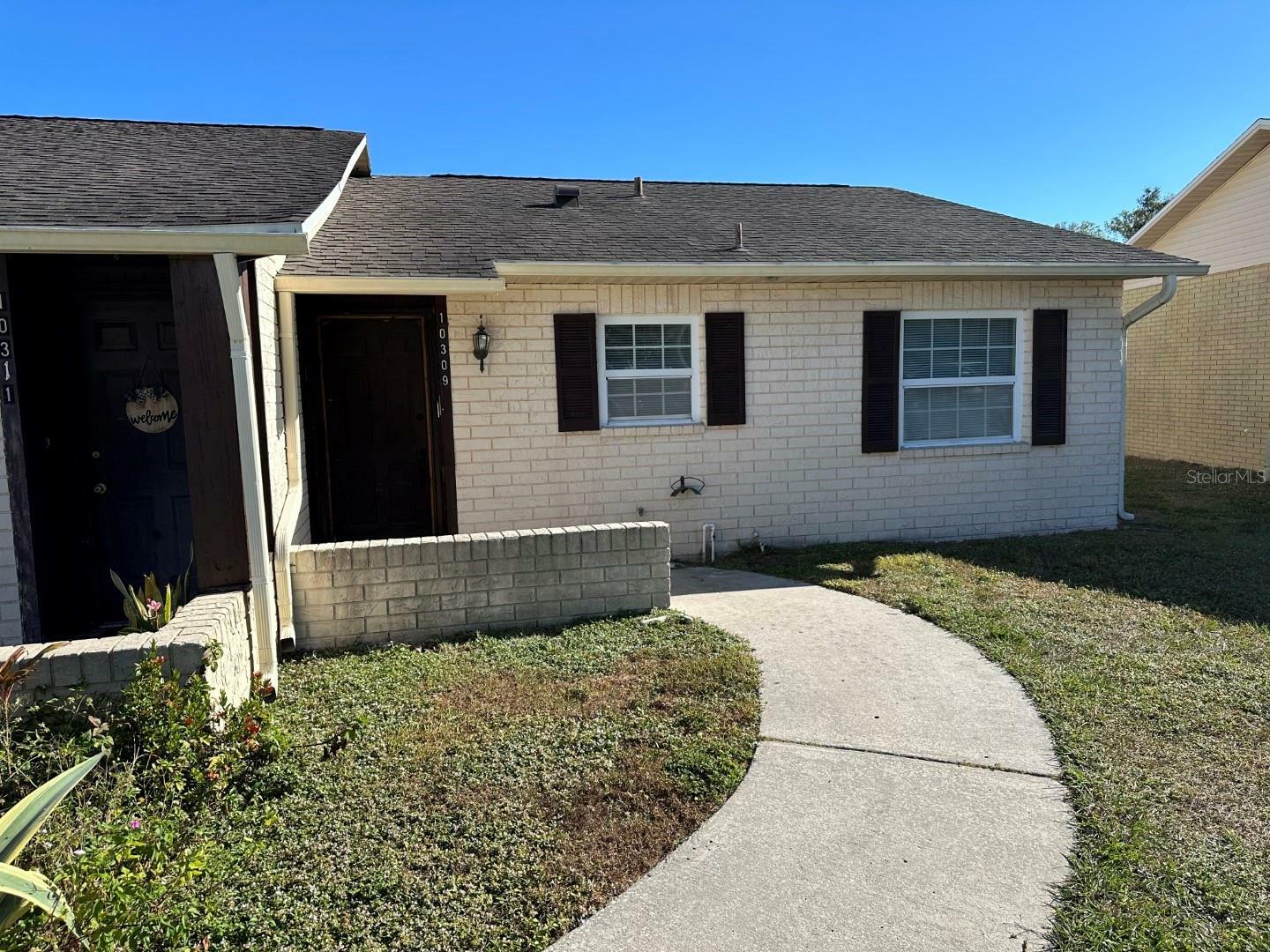 Property Photo:  10309 Blue Field Court  FL 33592 