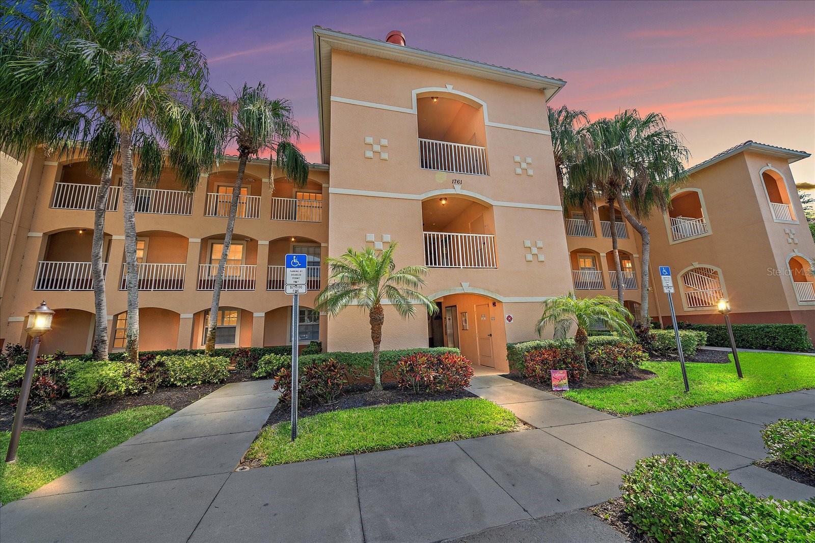 Property Photo: 1761 Auburn Lakes Drive 33 FL 34292