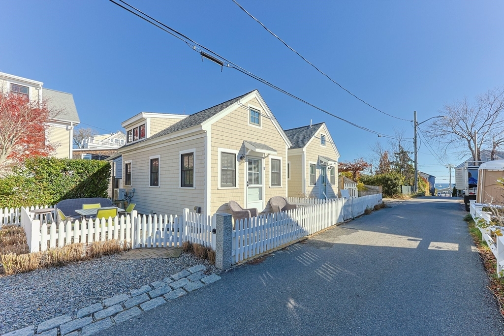 Property Photo:  10 Washington Ave 3  MA 02657 