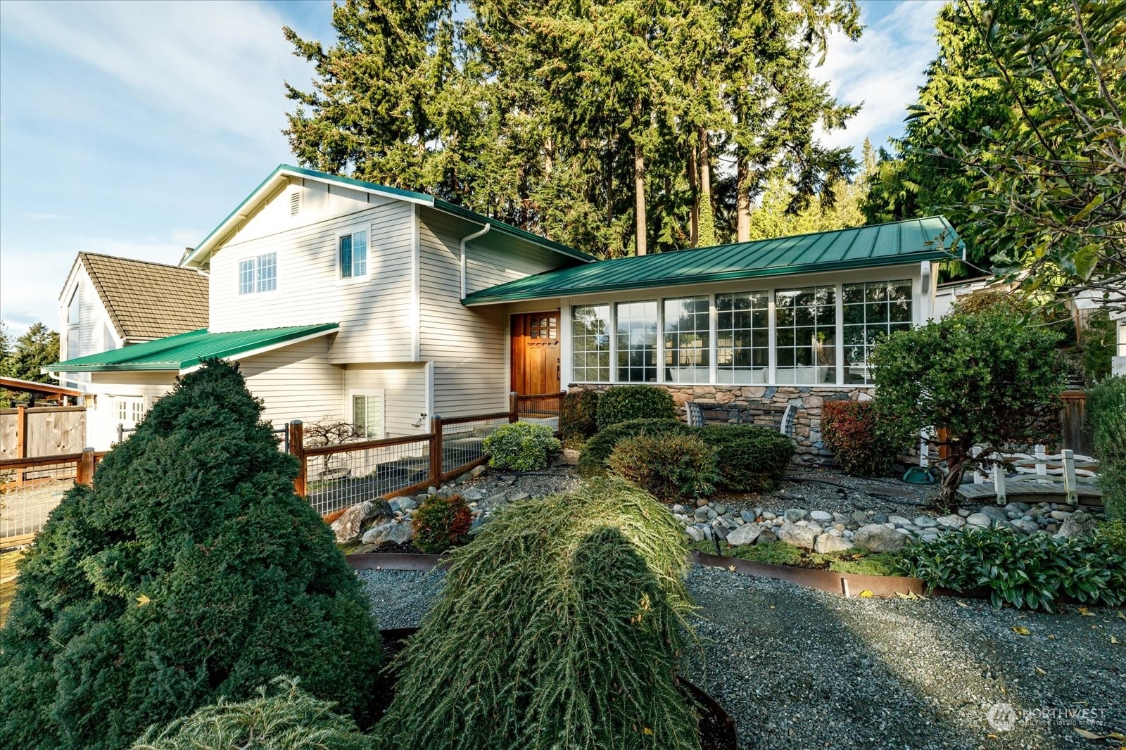 Property Photo:  1415 Manor Way  WA 98249 