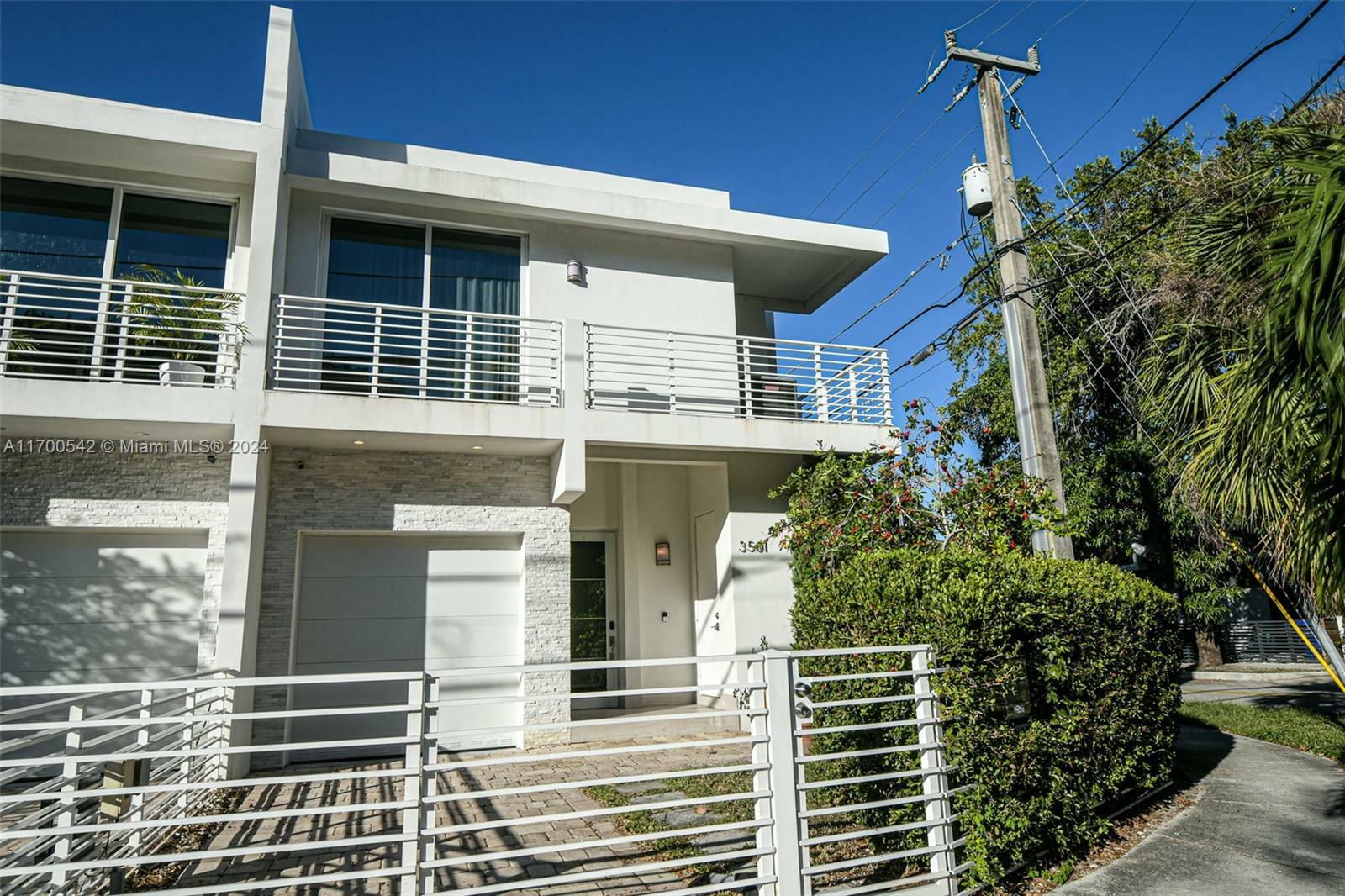 3501 Day Ave 3501  Miami FL 33133 photo