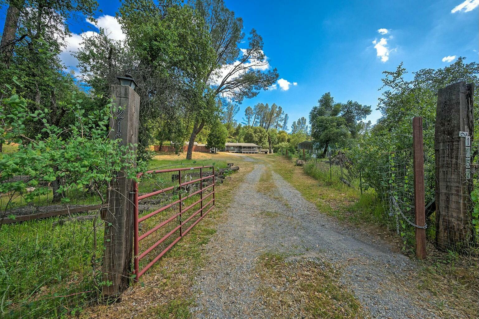 Property Photo:  21657 W Elk Trail  CA 96003 