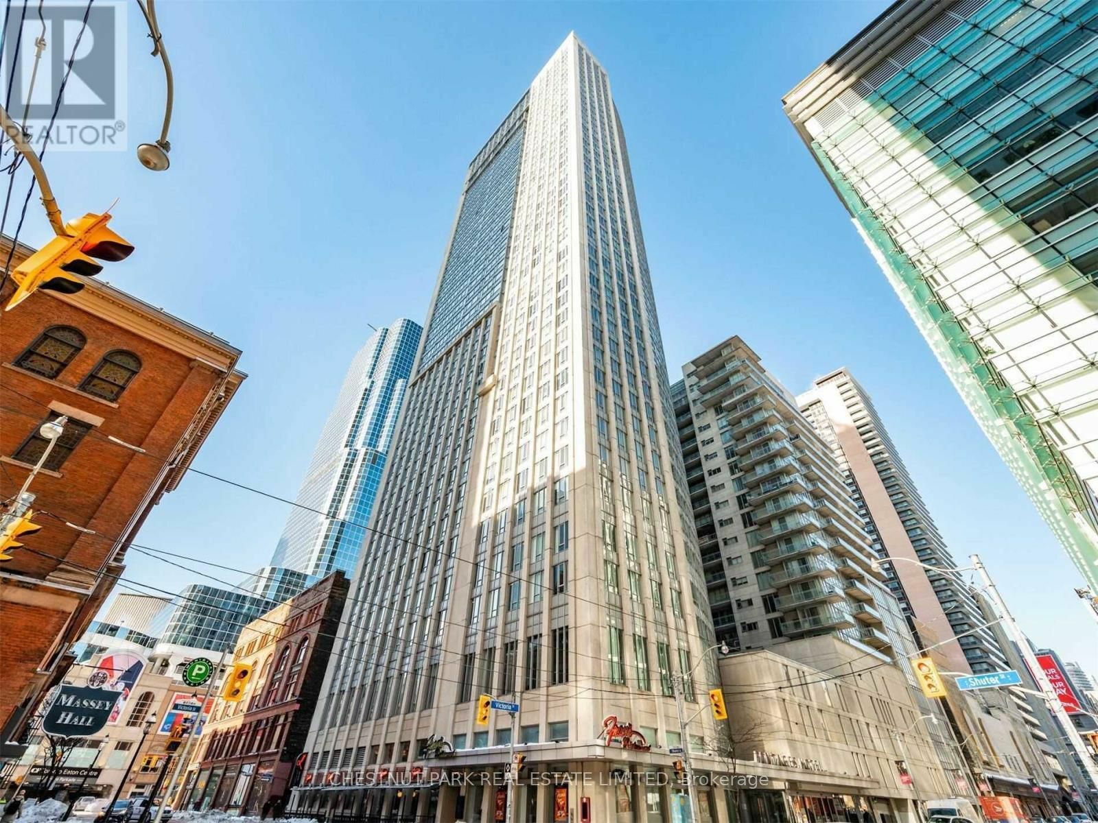 Property Photo:  210 Victoria St  ON M5B 2R3 
