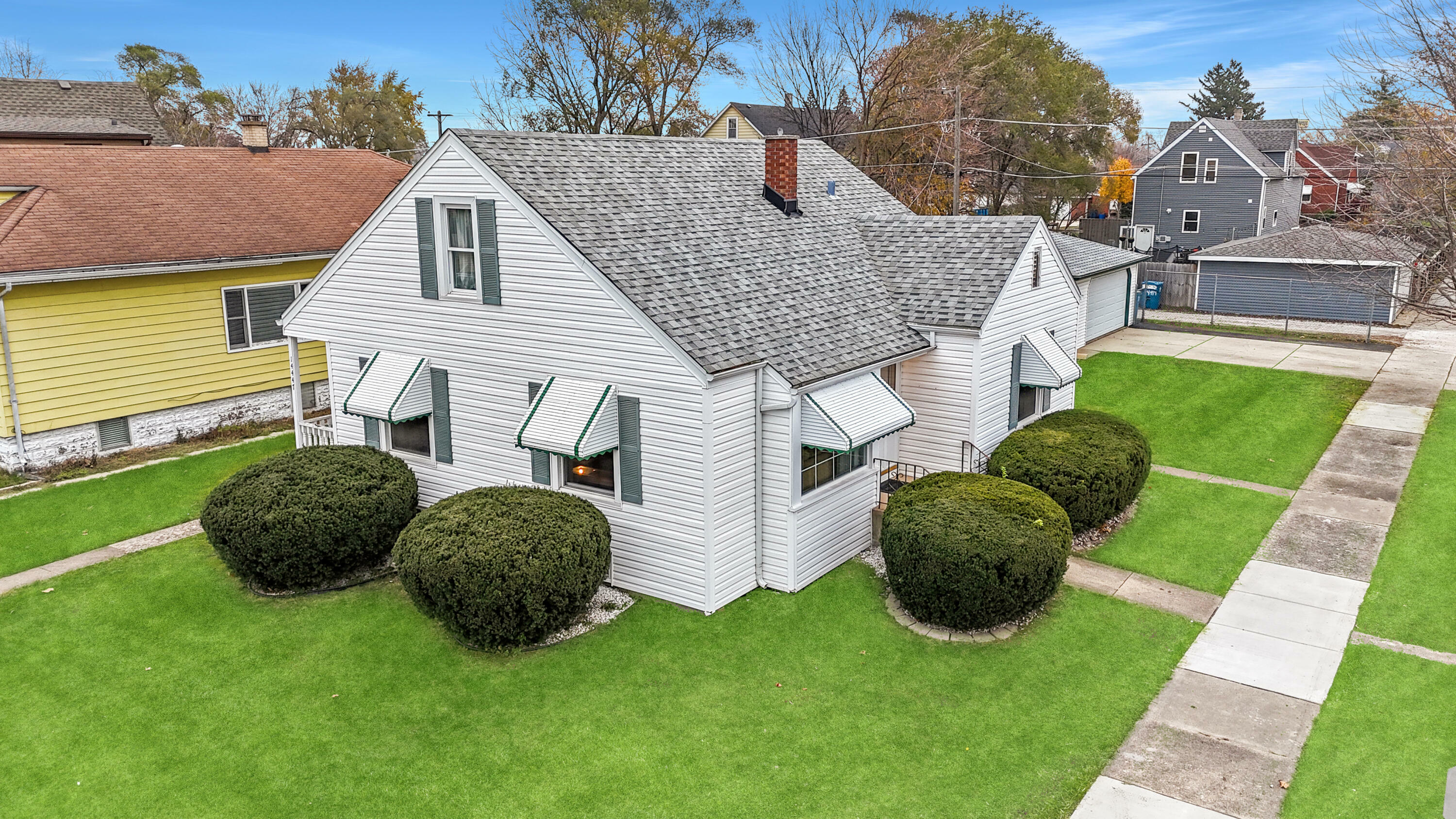 Property Photo:  14447 S Sherman Avenue  IL 60469 