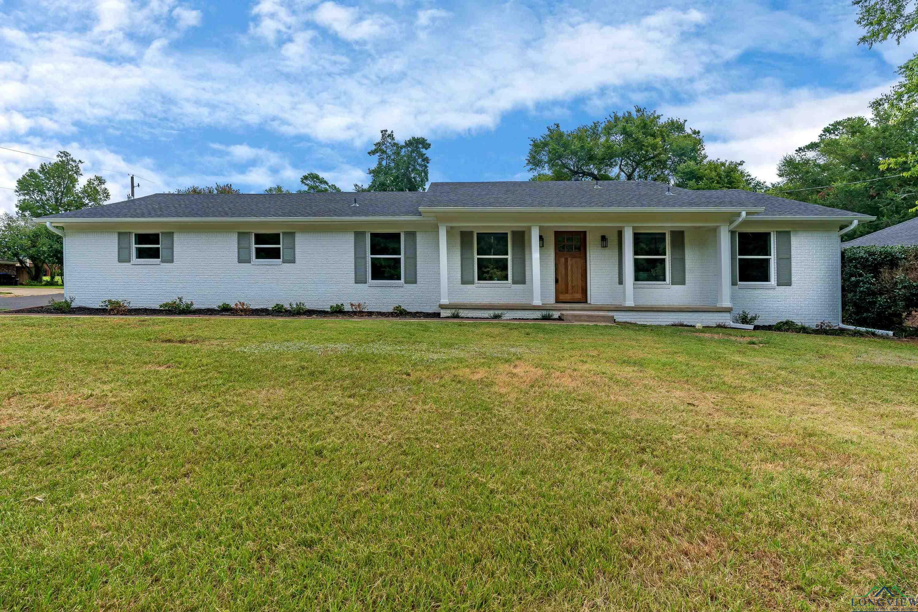 Property Photo:  2806 Tryon Rd  TX 75605 