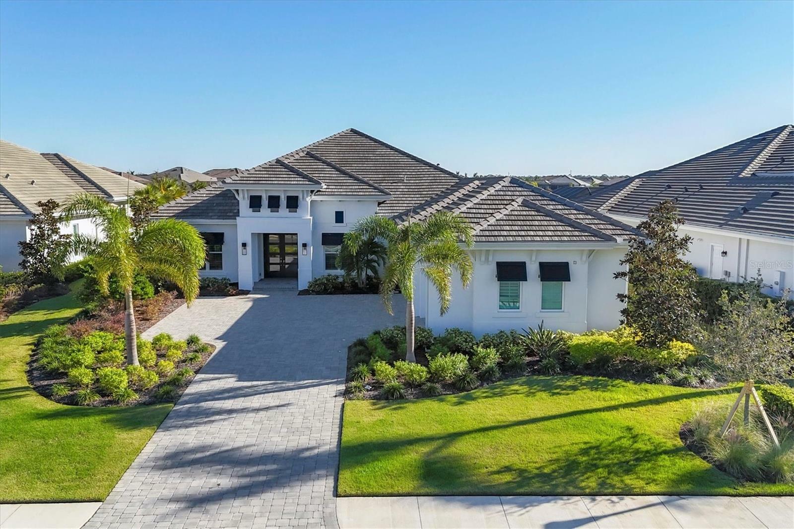 Property Photo:  17230 Salerno Drive  FL 34202 