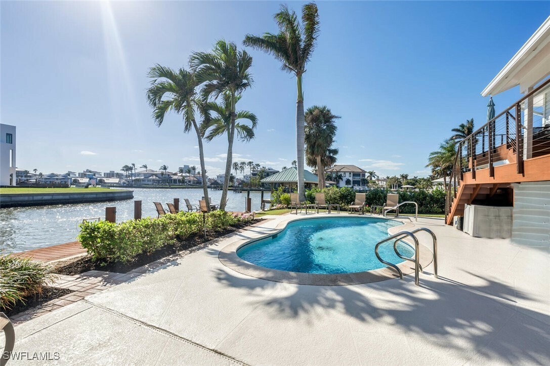 368 Germain Avenue  Naples FL 34108 photo