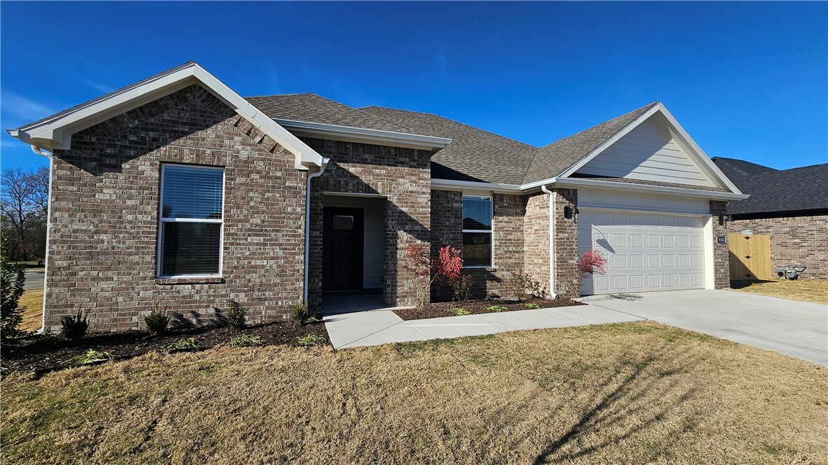 Property Photo:  558 Branta Street  AR 72730 