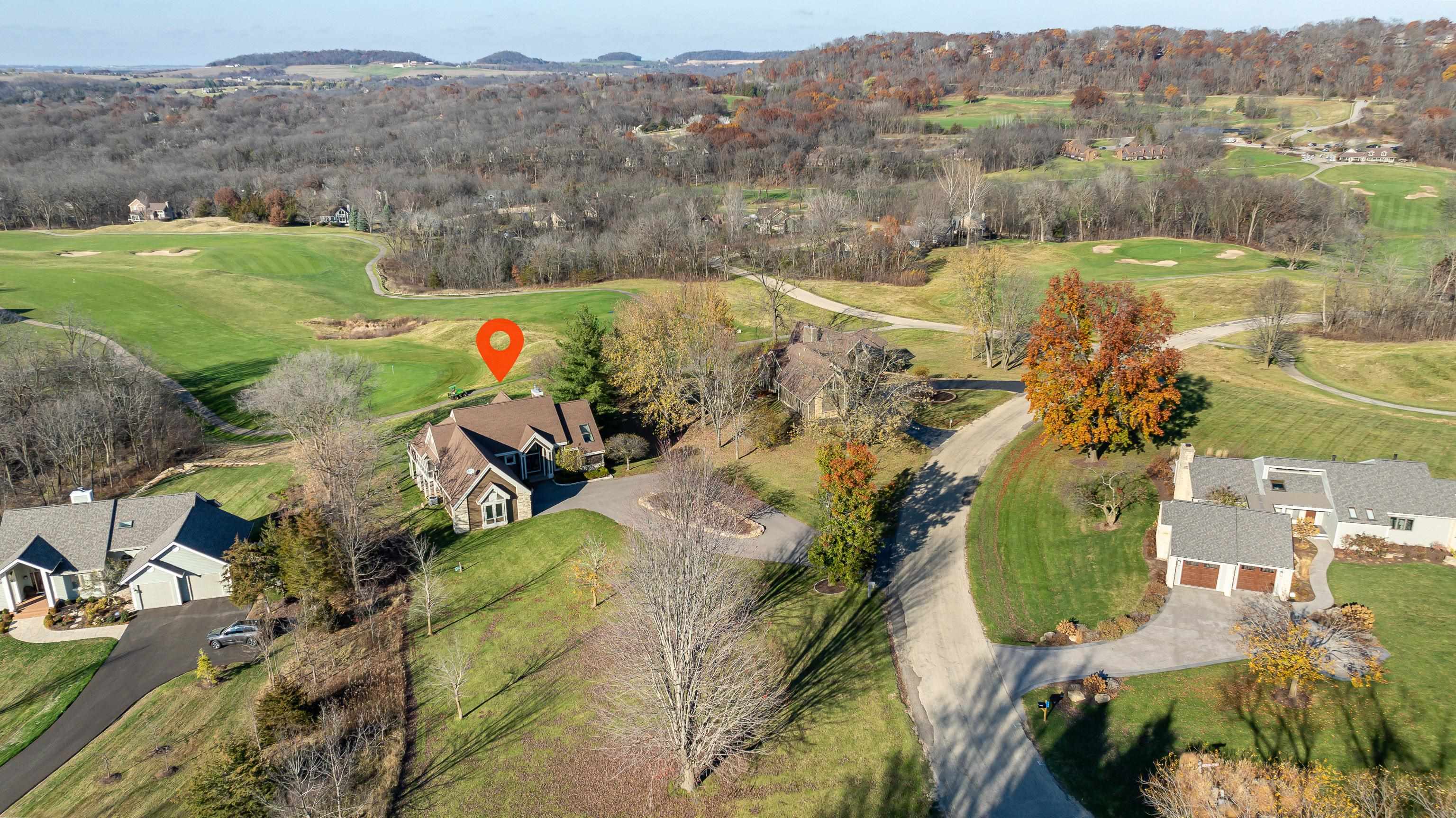 Property Photo:  117 W Glen Hollow Road  IL 61036 