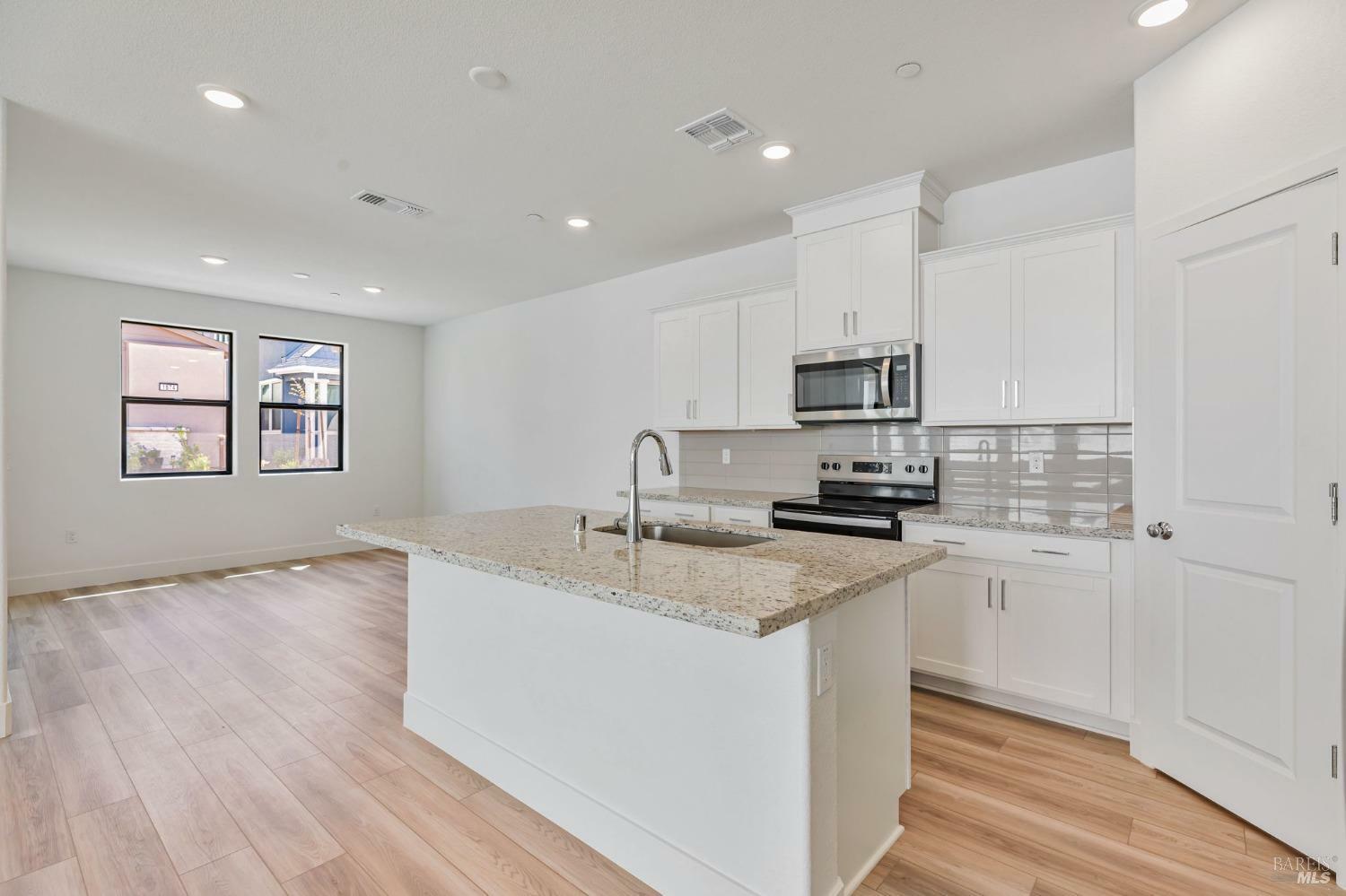 Property Photo: 1554 Waterside Lane CA 94928