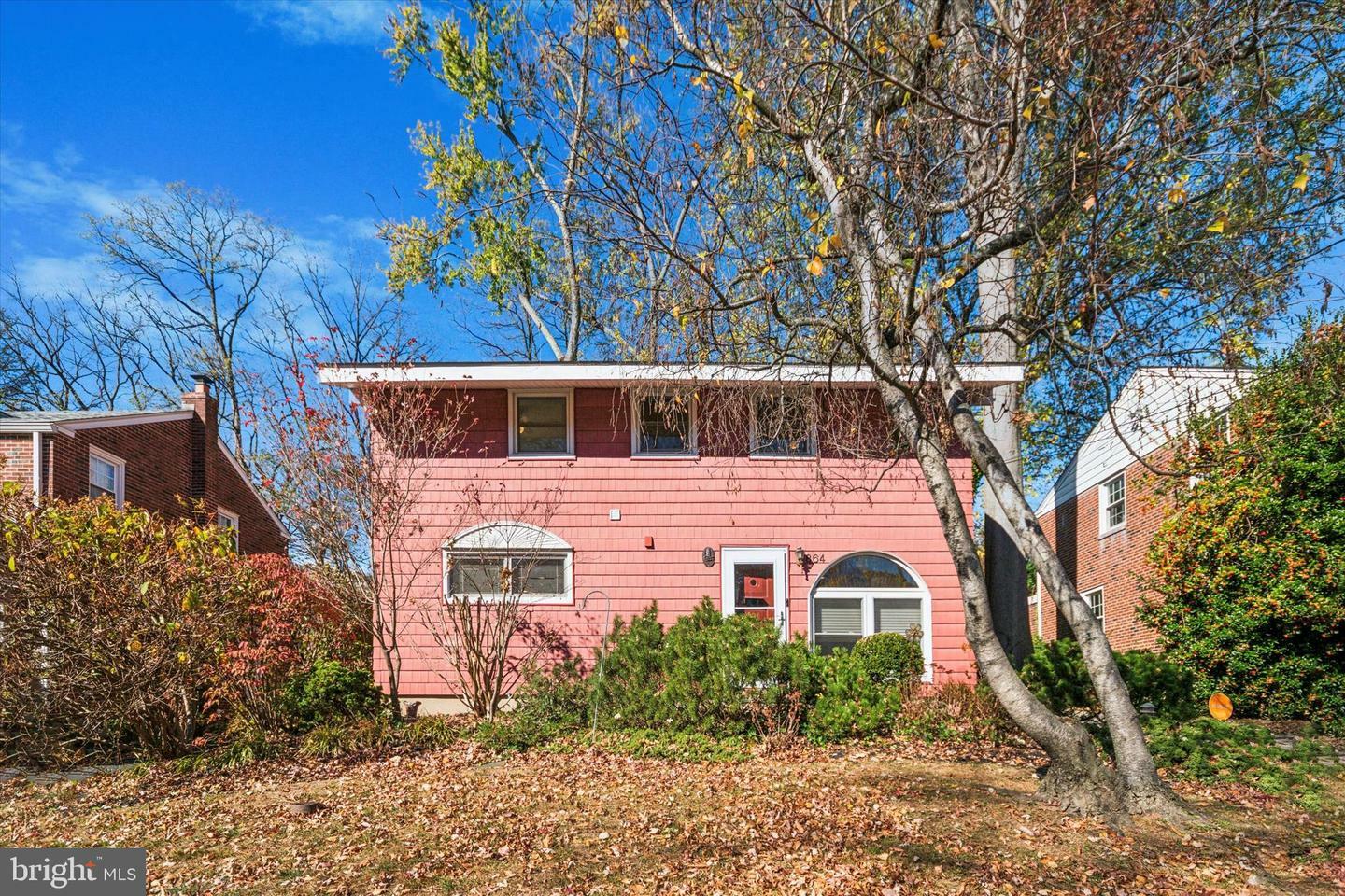 Property Photo:  864 Beechwood Road  PA 19083 