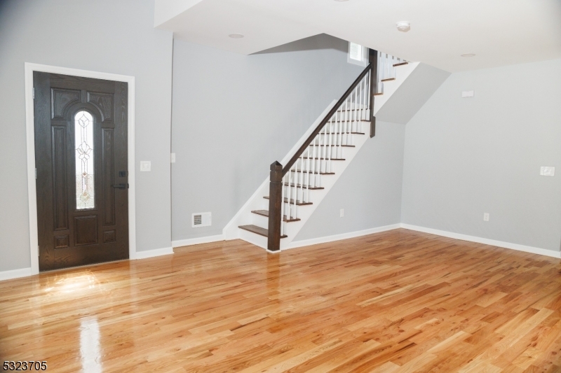 Property Photo:  65 Mercer St  NJ 08876 