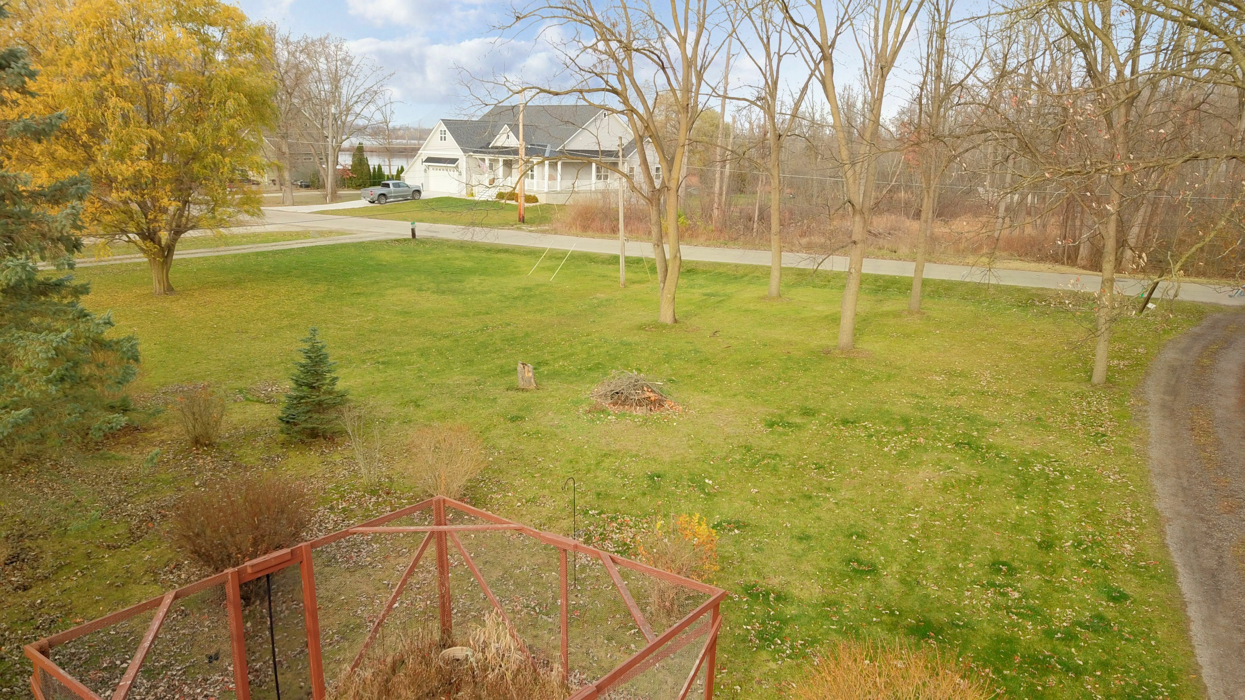 Property Photo:  3089 Ponemah Drive  MI 48430 1343 