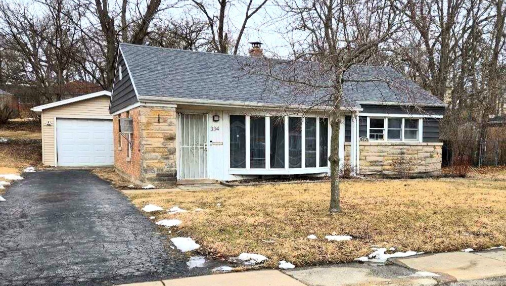 Property Photo: 334 Osage Street IL 60466