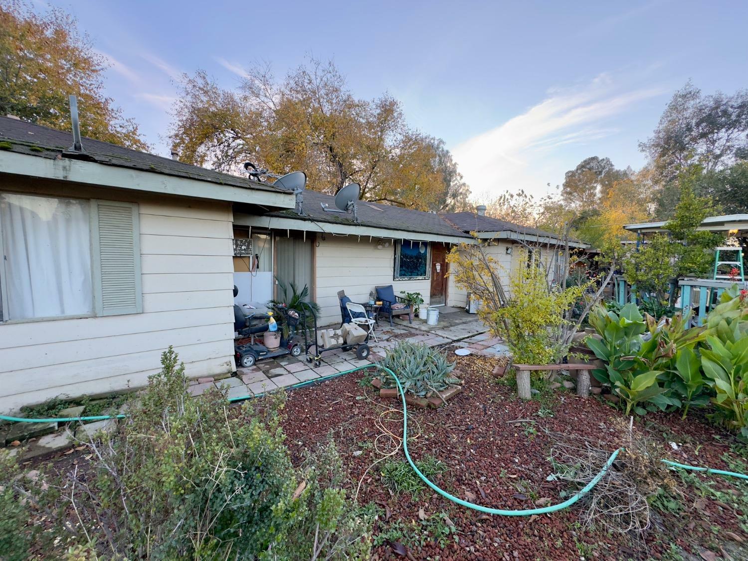 Property Photo:  8233 Short Road  CA 95828 