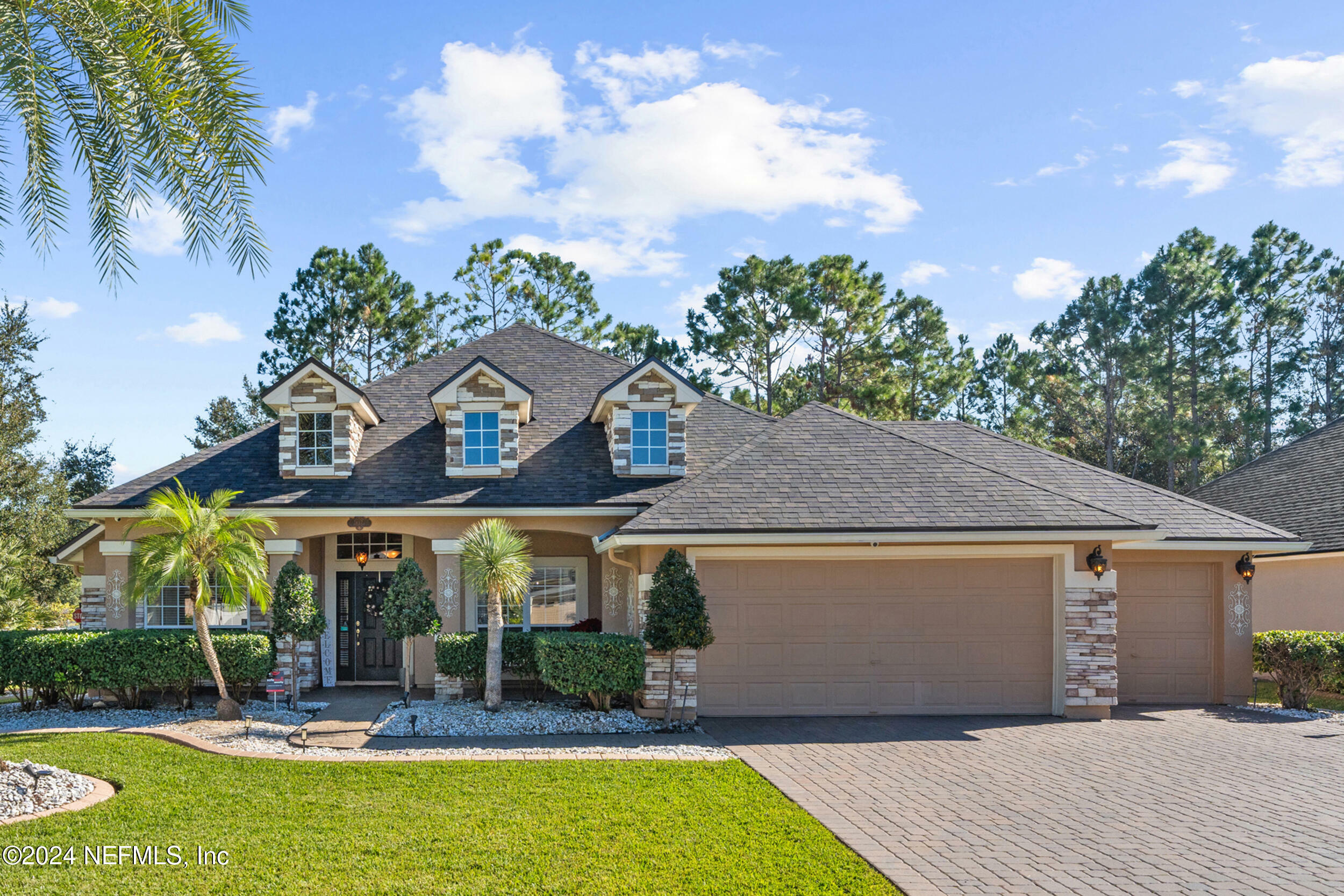 Property Photo:  837 Songbird Drive  FL 32065 