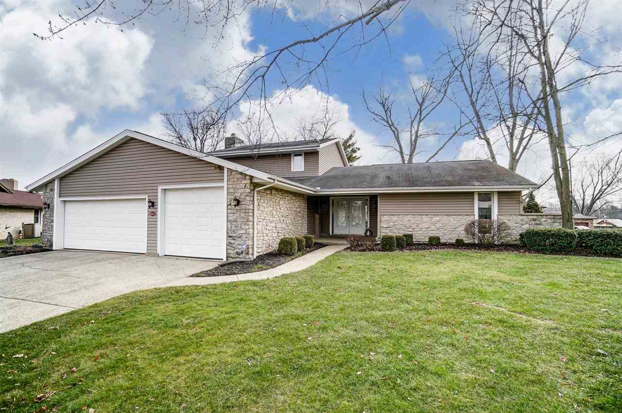 Property Photo: 941 Broadmoor Terrace IN 47374
