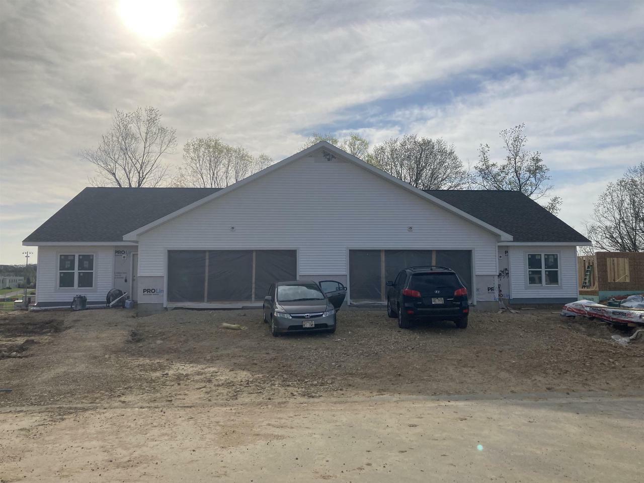 Property Photo: 1064 Armida Court WI 53959