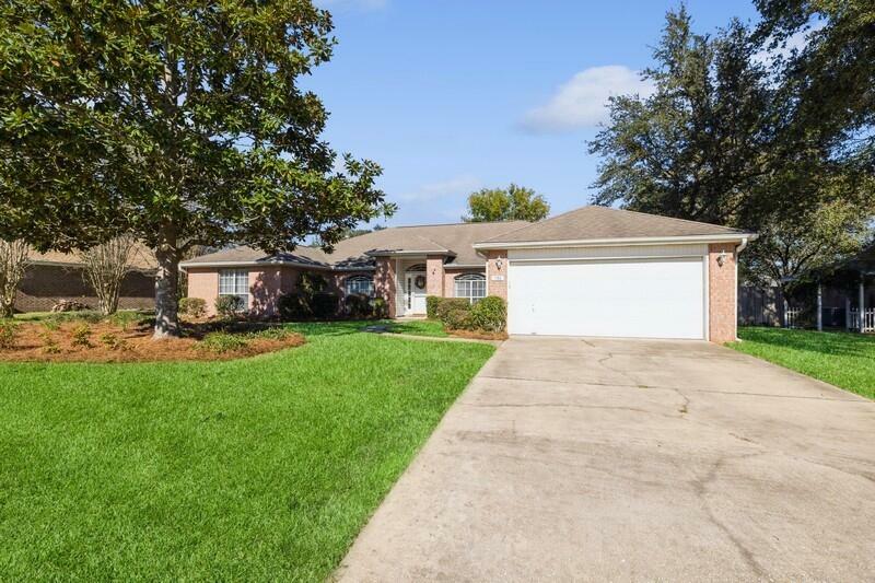 Property Photo:  536 Risen Star Drive  FL 32539 