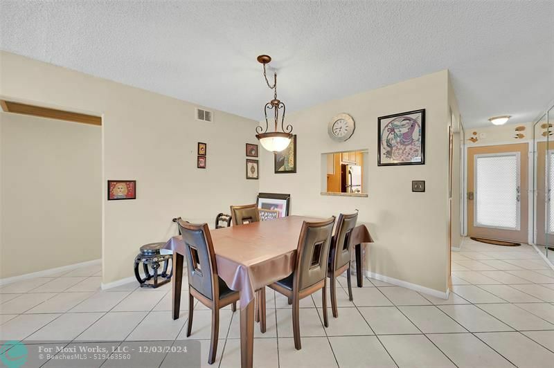 Property Photo:  2405 Antigua Cir C3  FL 33066 