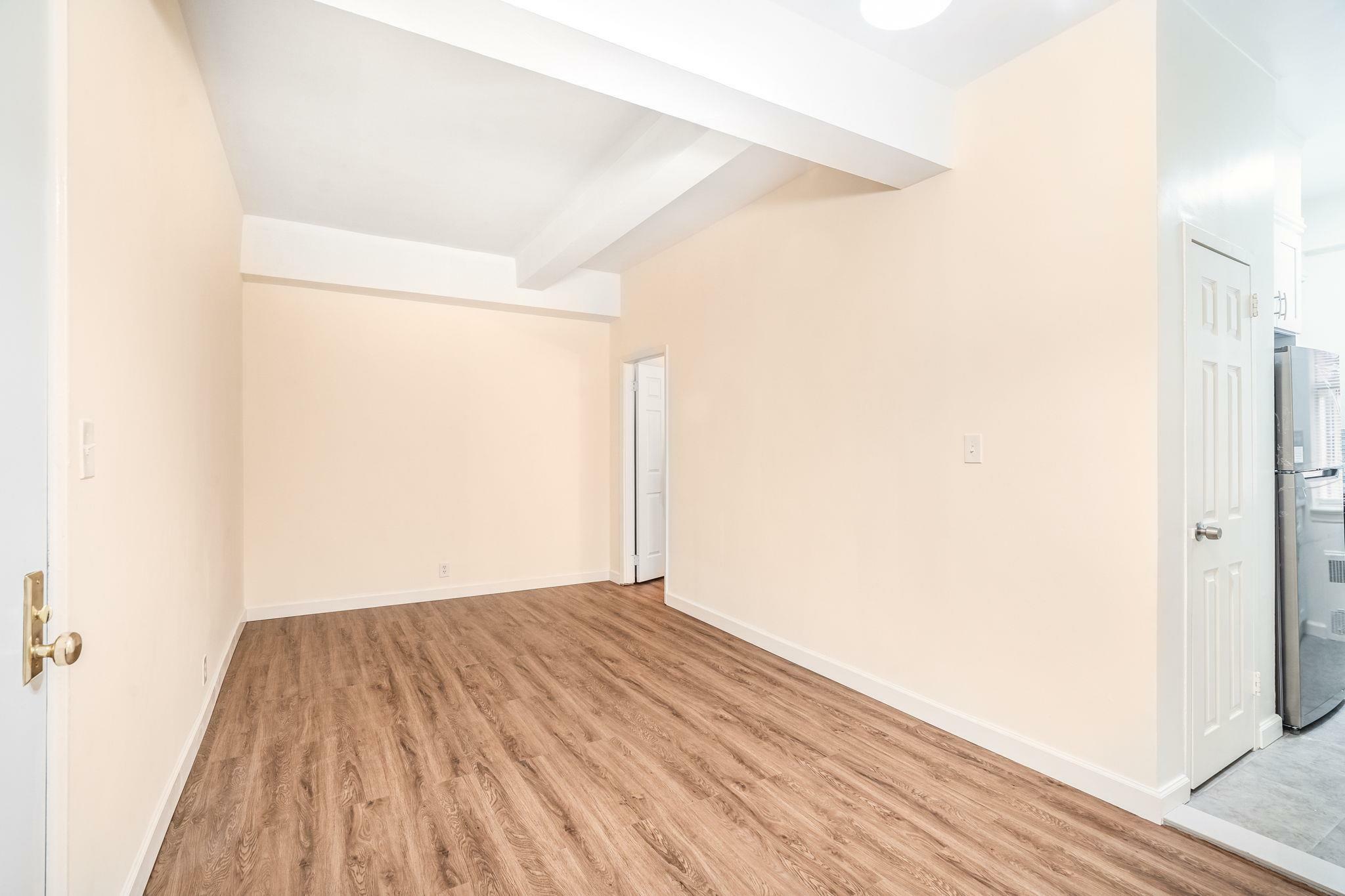 Property Photo:  4380 Vireo Avenue L-15  NY 10470 