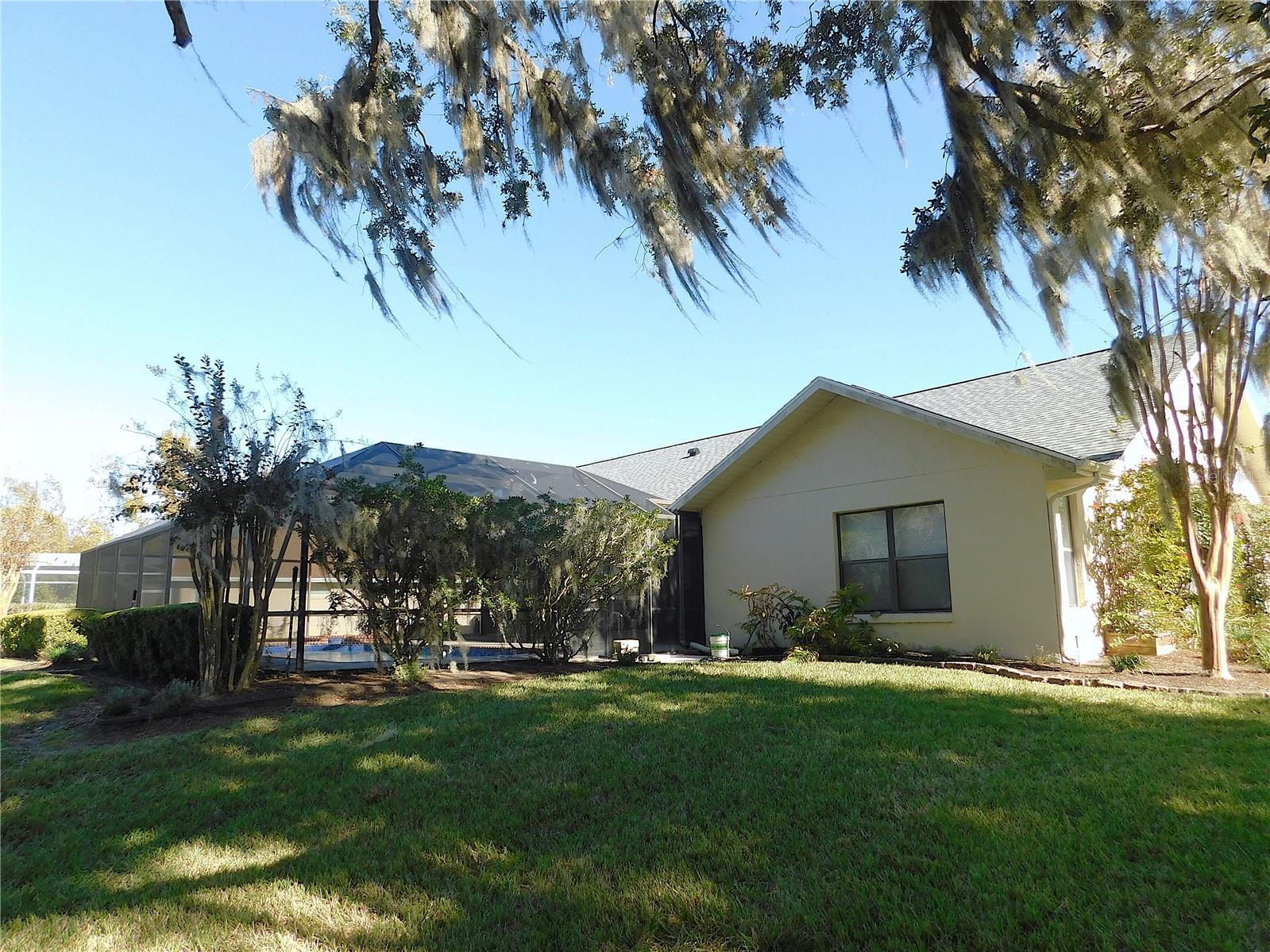 Property Photo: 3282 SW 9th Avenue FL 34471