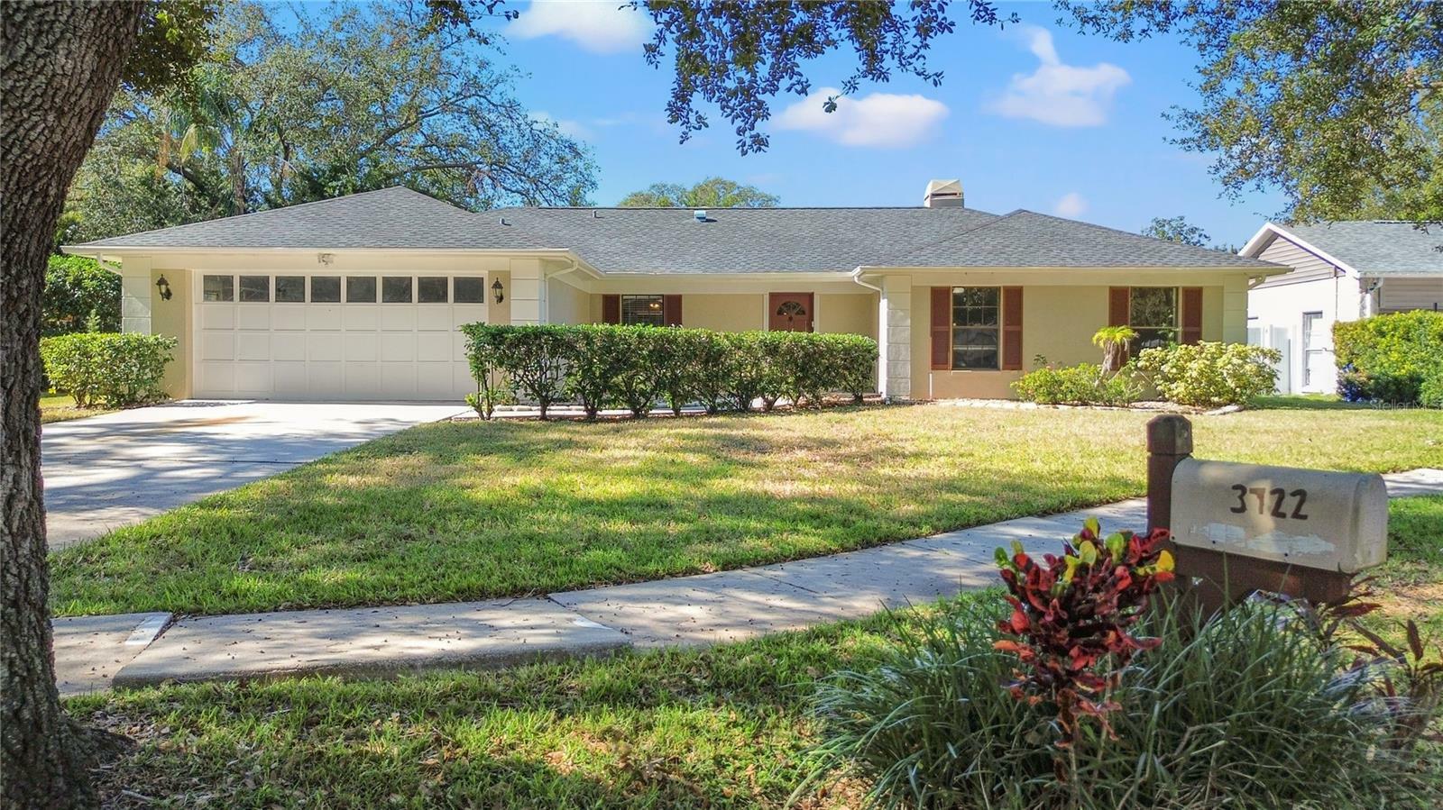 Property Photo:  3722 Village Estates Place  FL 33618 