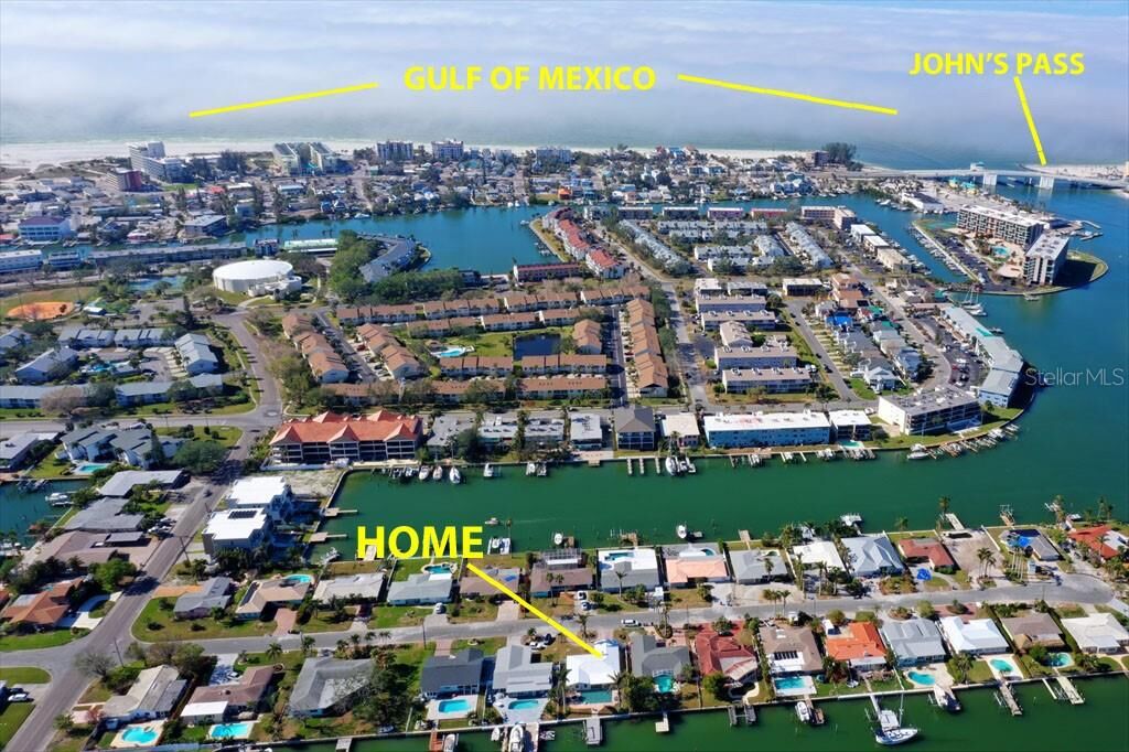 Property Photo: 12275 4th Street E FL 33706