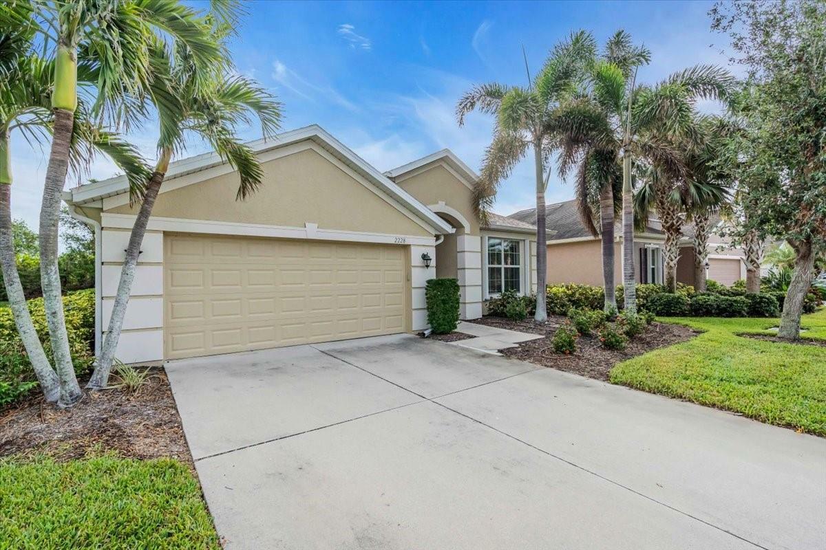 Property Photo:  2228 Terracina Drive  FL 34292 