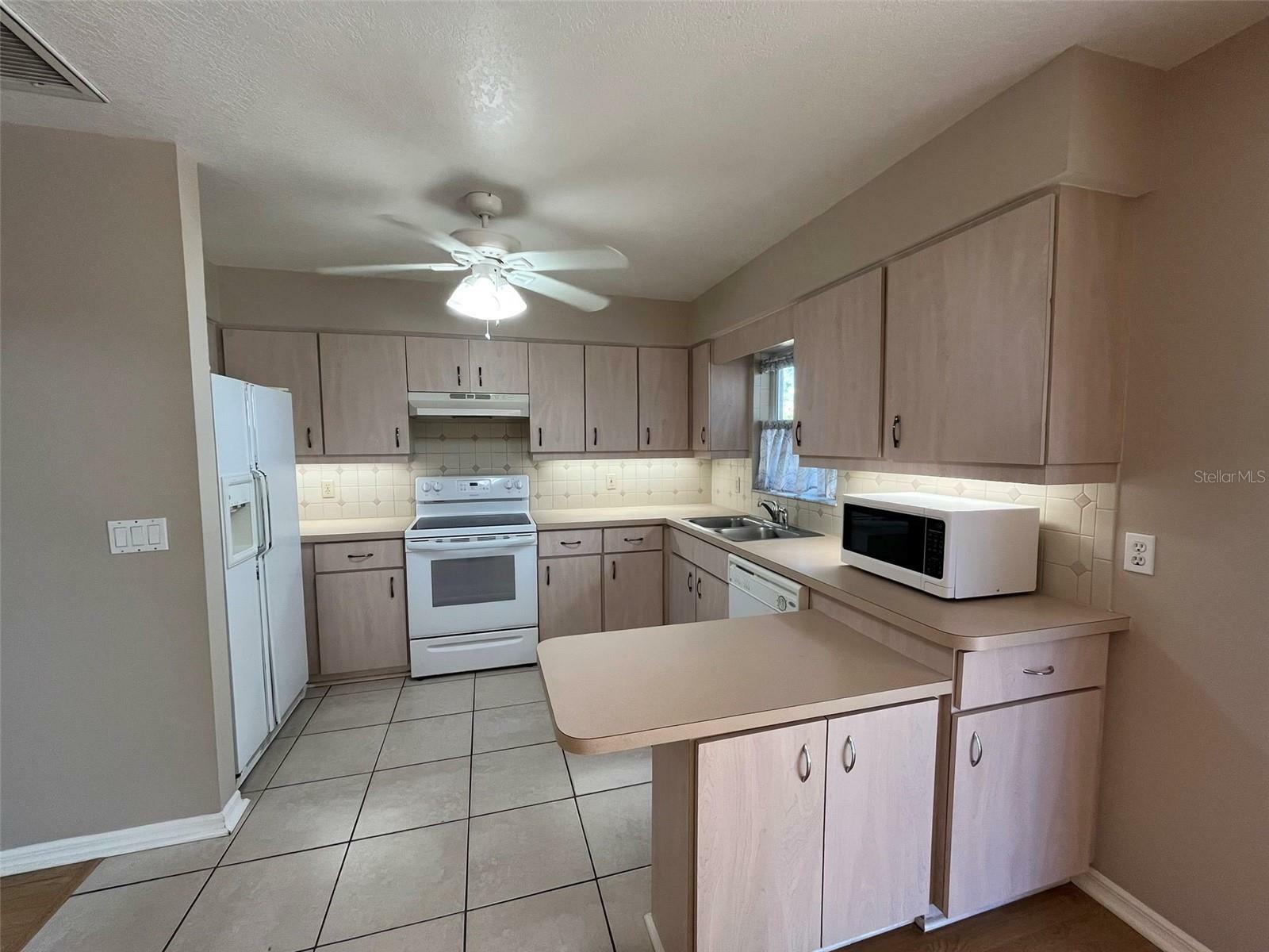 Property Photo:  2868 N Salford Boulevard  FL 34286 