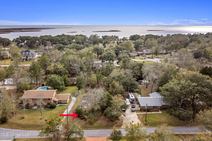 Property Photo:  511 Bayou Pierre Drive  MS 39553 