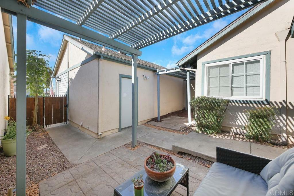 Property Photo:  2427 Turnbridge  CA 92027 