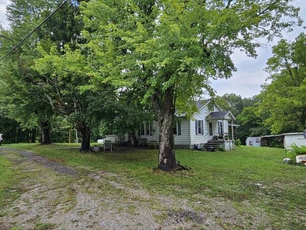 Property Photo:  3305 Rugby Pike  TN 38556 