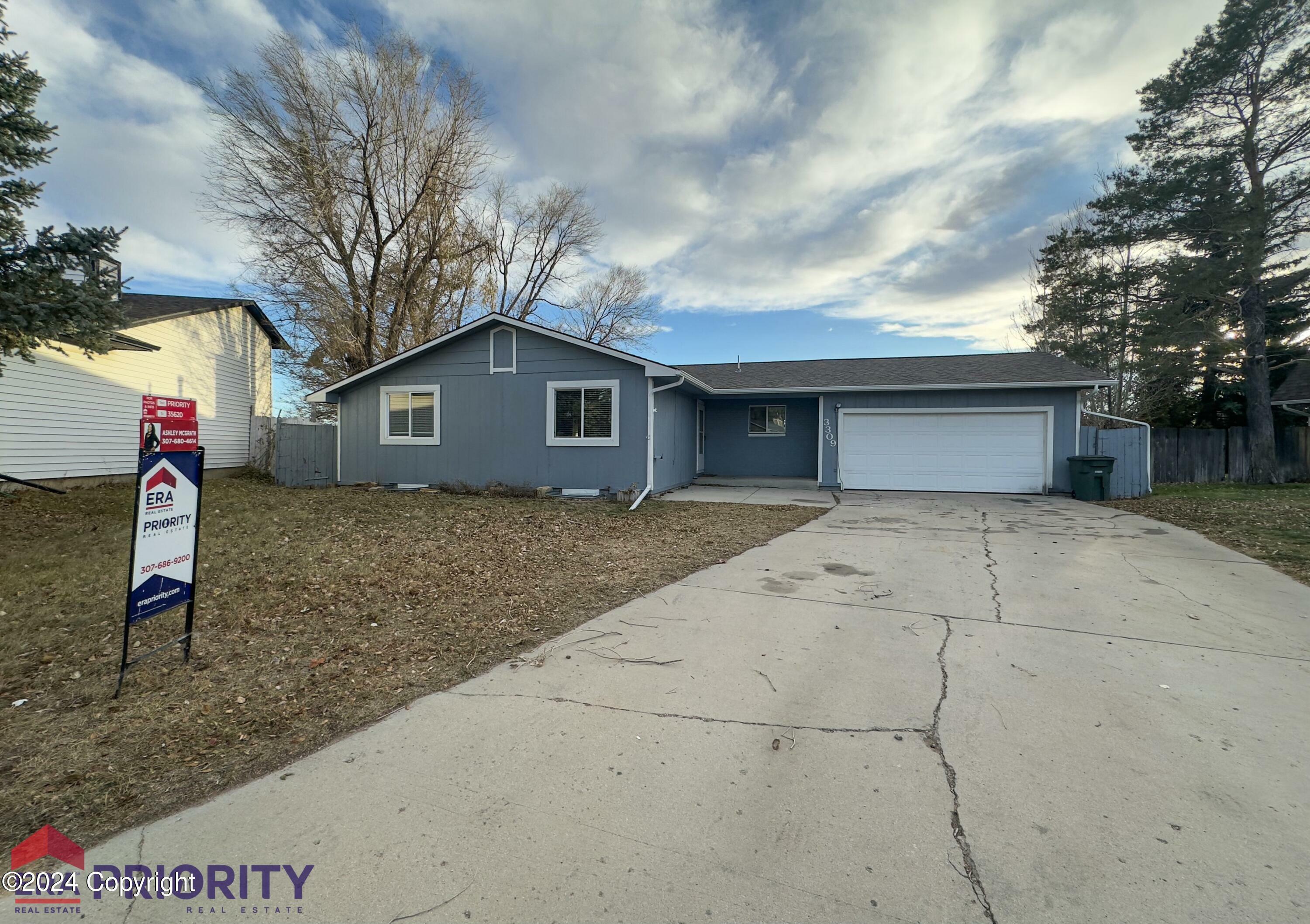 Property Photo:  3309 Watsabaugh Dr -  WY 82718 