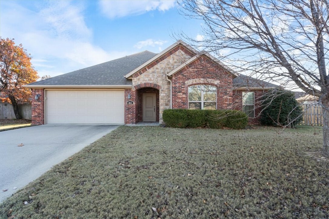 Property Photo:  2542 Aspen Court  AR 72761 