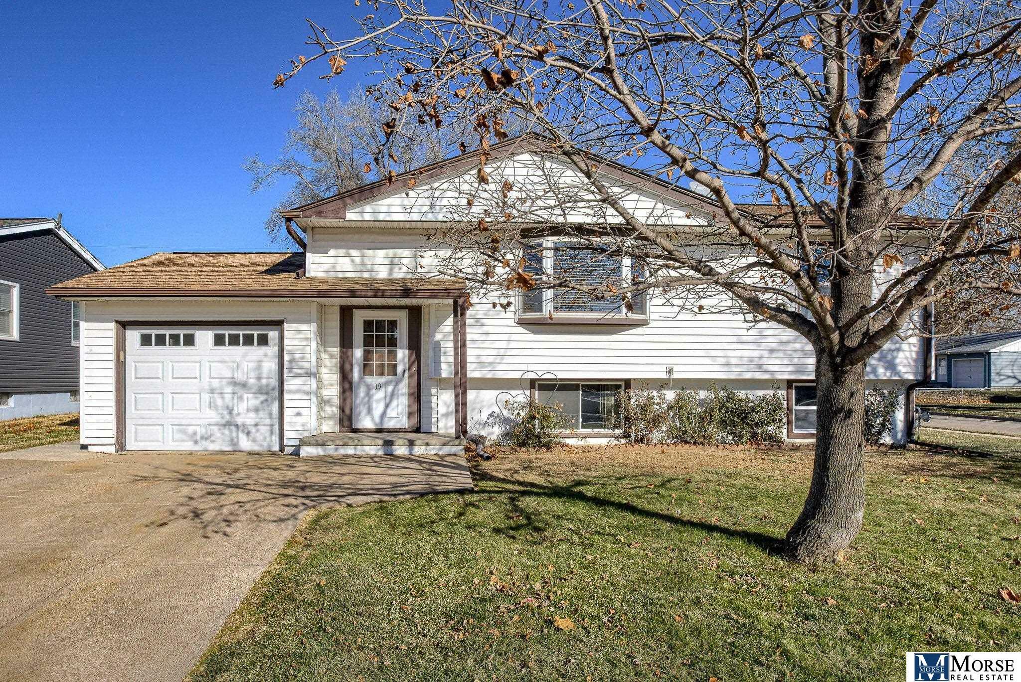 Property Photo:  19 Windsor Avenue  IA 51503 