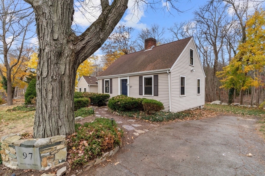 Property Photo: 97 Booth Hill Rd MA 02066