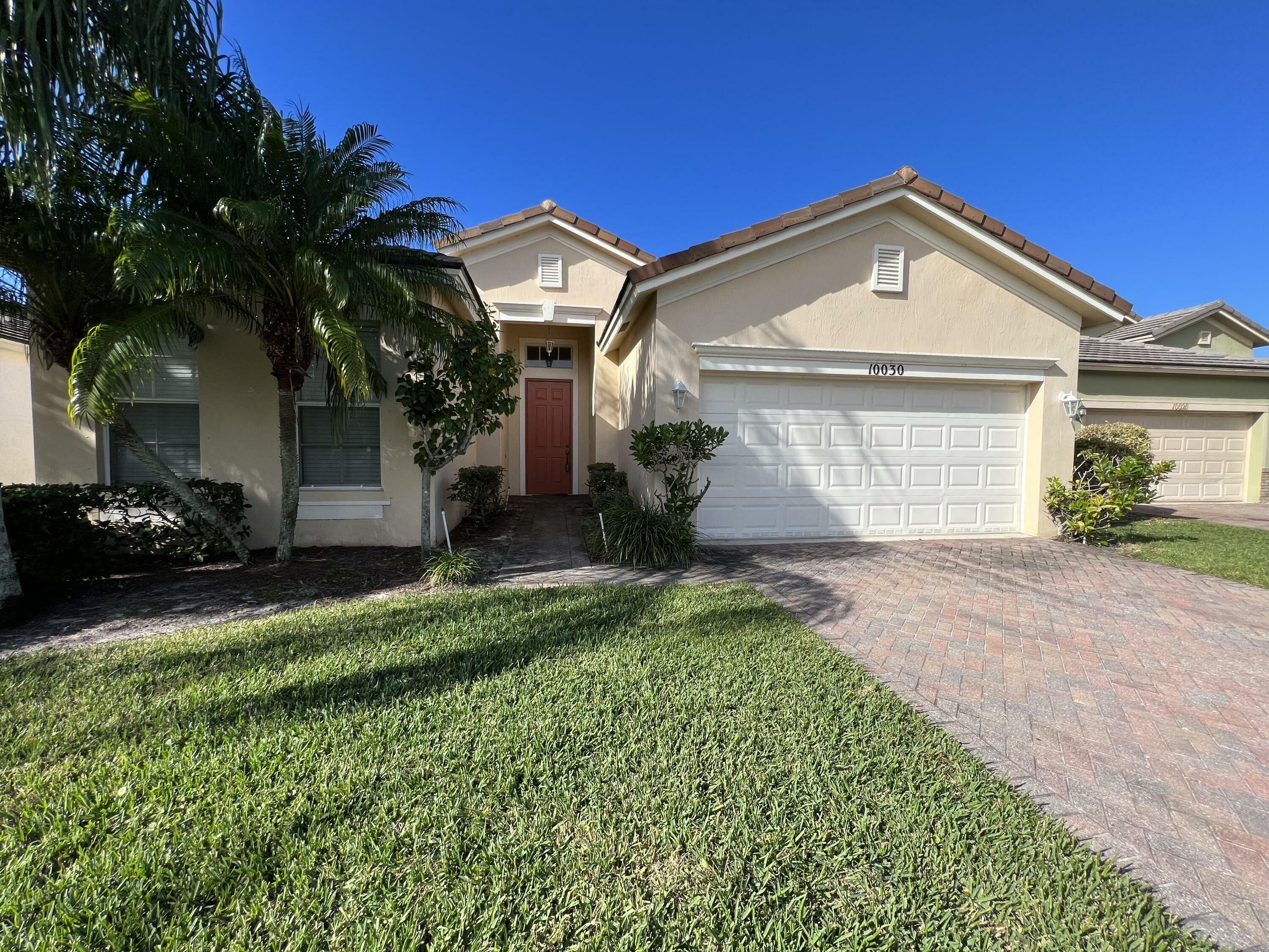 Property Photo:  10030 SW Cardigan Circle  FL 34987 