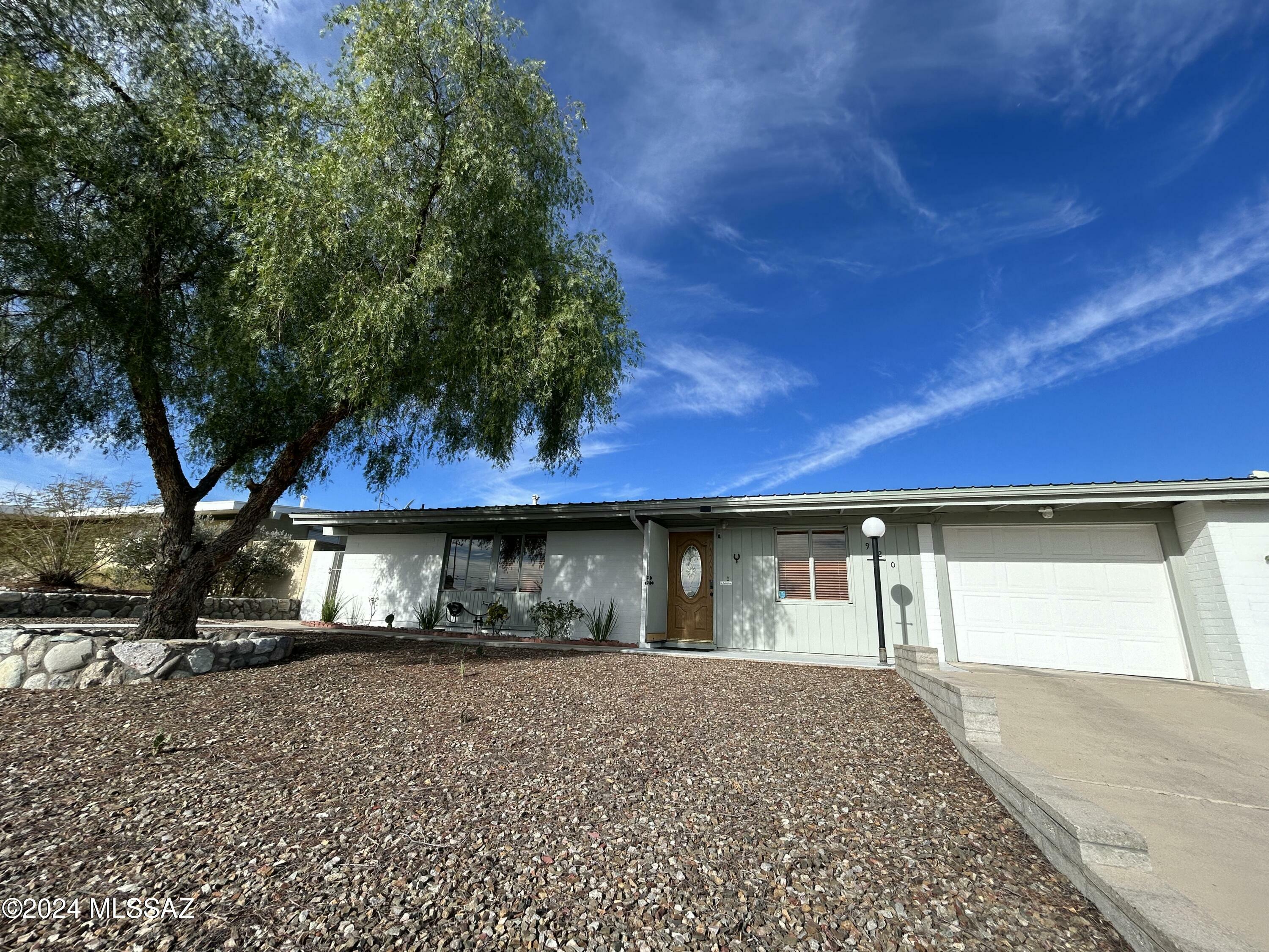 Property Photo:  920 W 6th Avenue  AZ 85631 