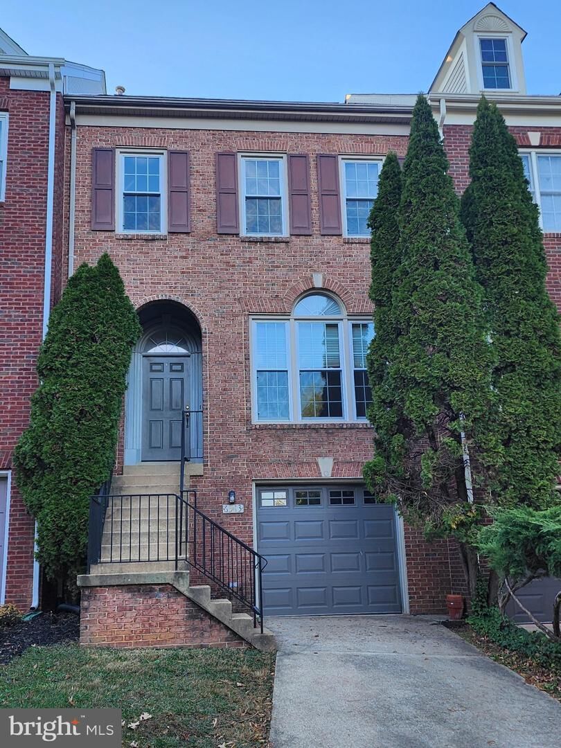 Property Photo:  6513 Nightwind Court  VA 22312 