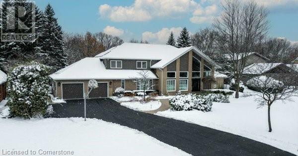 Property Photo:  587 Manorwood Court  ON N2K 3L7 