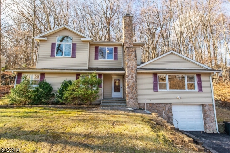 Property Photo:  66 Brookside Rd  NJ 07869 