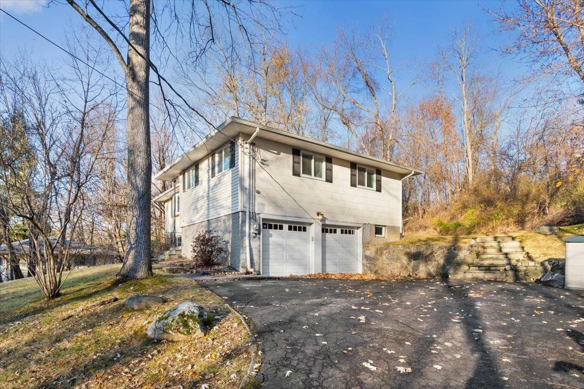 Property Photo:  13 Minkel Road  NY 10562 