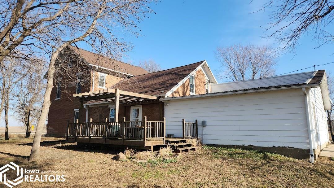 Property Photo:  1950 River Road  IA 50436 