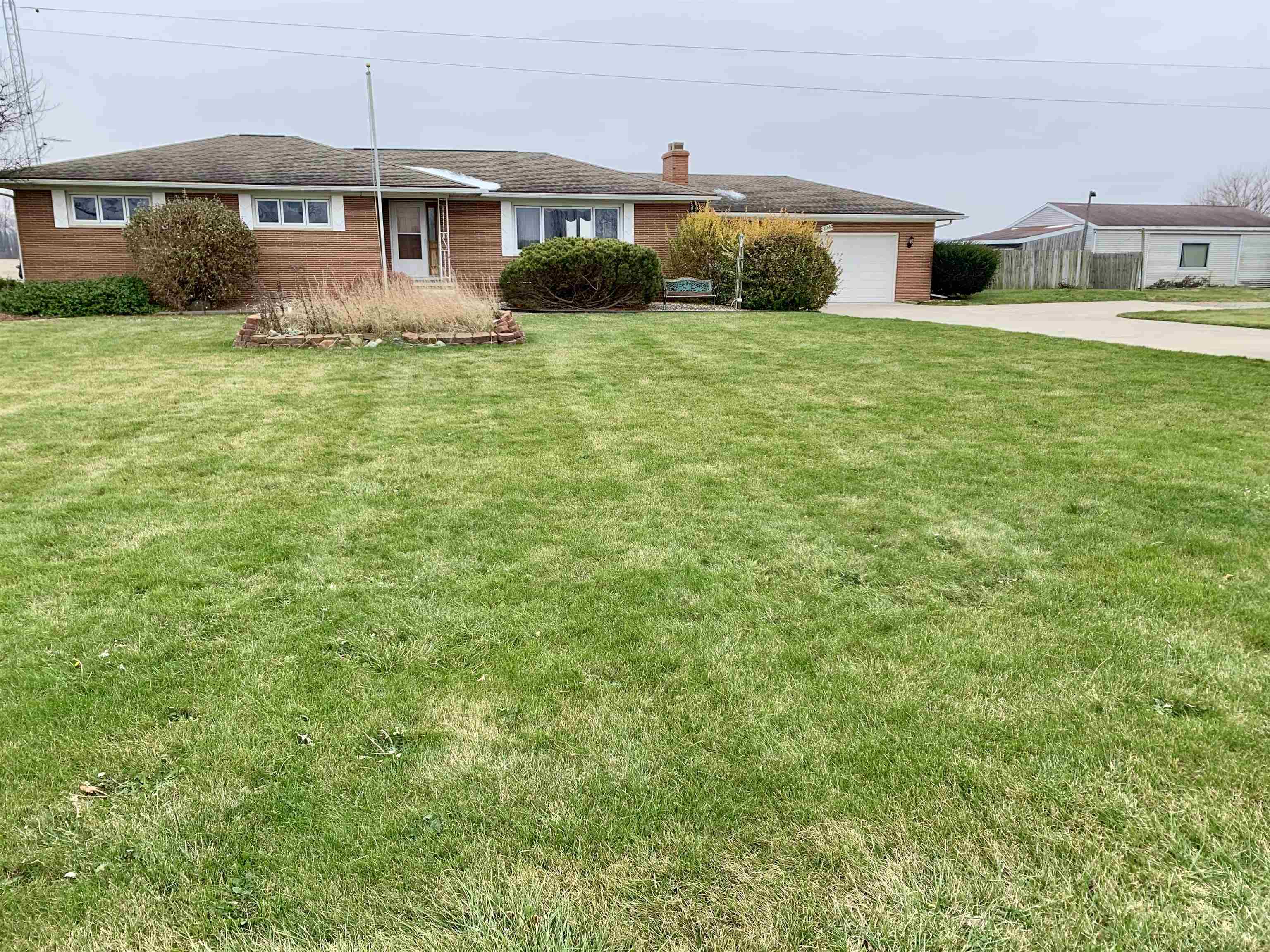 Property Photo:  3156 E M-21 Road  MI 48879 