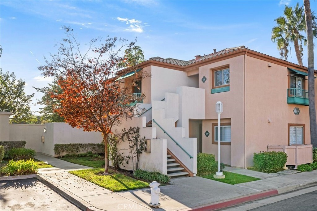 Property Photo:  243 Villa Point Drive  CA 92660 