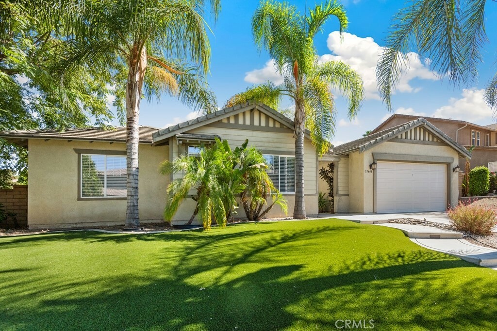 Property Photo:  35408 Daffodil Circle  CA 92596 