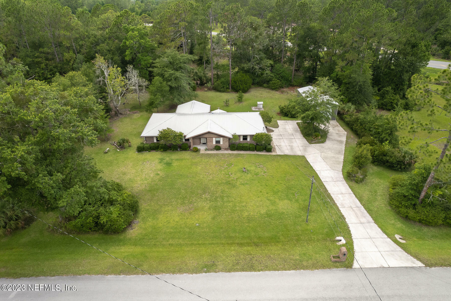 Property Photo:  103 Point Of Woods Trail  FL 32177 