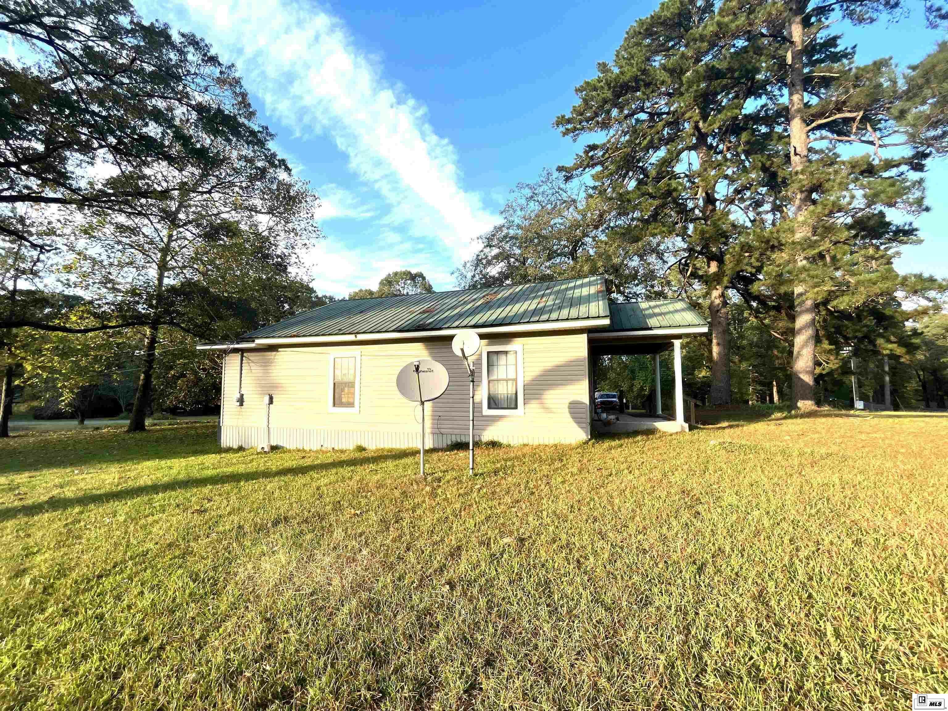 Property Photo:  2202 Highway 546  LA 71292 